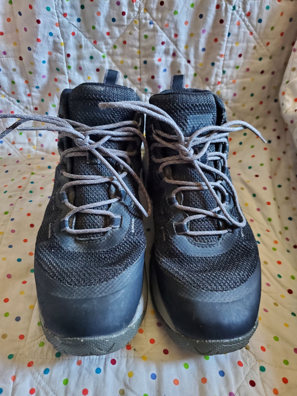 REI  Women's Hiking Boots Size 6.